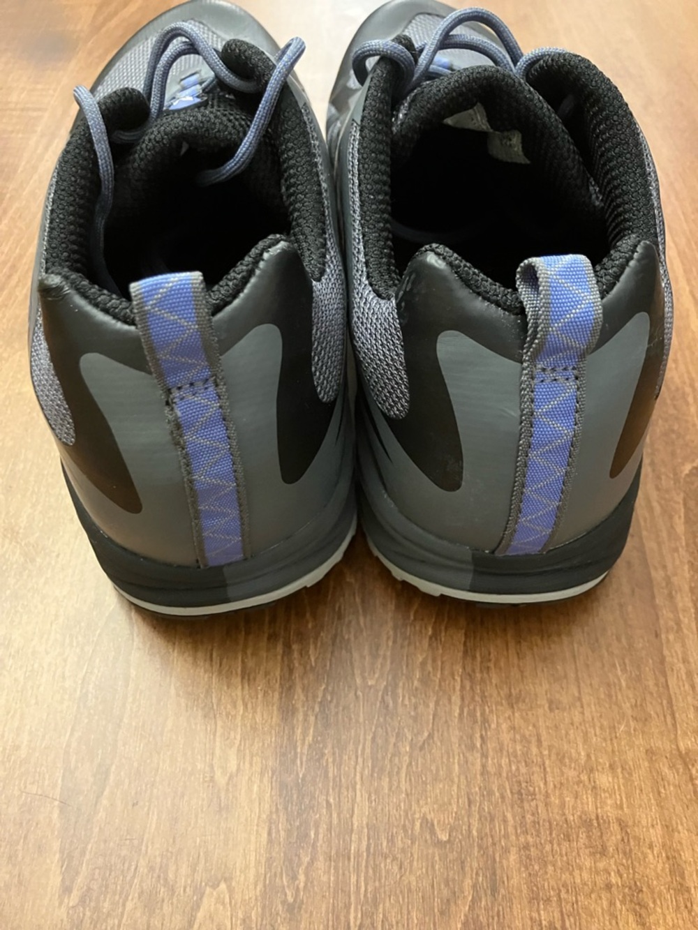 Merrell Black and Gray Women's Hiking Sneakers - Picture 3 of 6